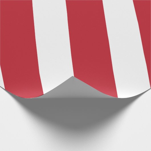 赤い白の対角線のストライプパターン ラッピングペーパー (角)