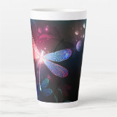 赤い白熱［赤熱］光を放つトンボ カフェラテマグ (正面)