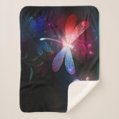 赤い白熱［赤熱］光を放つトンボ シェルパブランケット (正面)