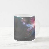 赤い白熱［赤熱］光を放つトンボ フロストグラスマグカップ (正面右)