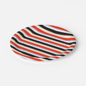 赤い白黒ストライプ線パターンデザイン ペーパープレート (アングル)