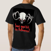 赤い目で恐ろしいスケルトンのハロウィンホラー Tシャツ (裏面)