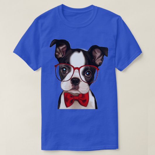 赤い眼鏡をかけているボクサーの子犬と蝶ネクタイ Tシャツ (デザイン正面)