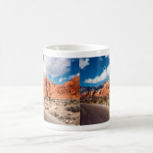 赤い石渓谷のマグ コーヒーマグカップ (中央)