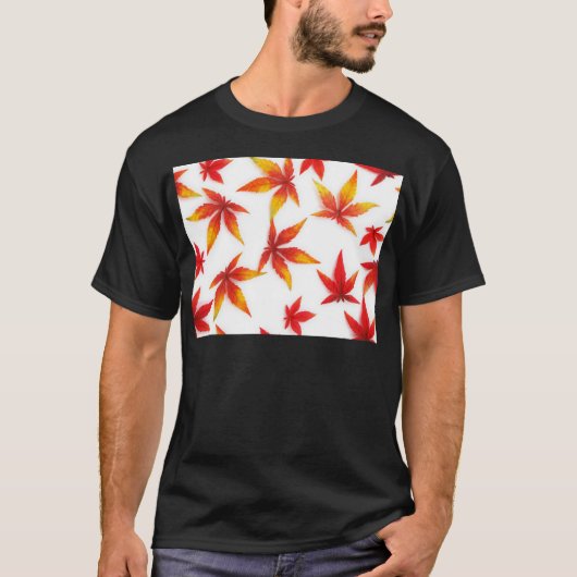 赤い秋のカエデの葉 Tシャツ (正面)