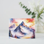 赤い空の下の雪に覆われた山々的水彩画 ポストカード (スタンド正面)