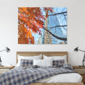 赤い紅葉とスカイラインの都市風景 キャンバスプリント (インサイチュ (寝室))