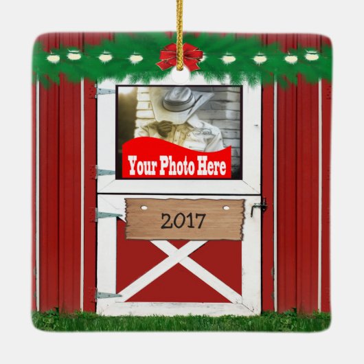 赤い納屋のカスタム2の写真のクリスマスのオーナメント セラミックオーナメント (裏面)