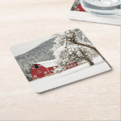 赤い納屋の新雪 スクエアペーパーコースター (アングル)