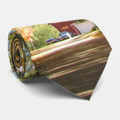 赤い納屋の田舎道 ネクタイ (ロール)