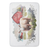 赤い納屋を持つ水色の羊 バスマット (正面縦)