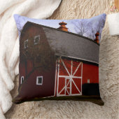 赤い納屋 クッション (ブランケット)
