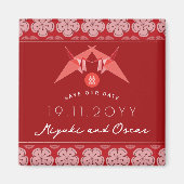 赤い紙クレーン桜アジアの結婚式の日付を保存 マグネット (正面)