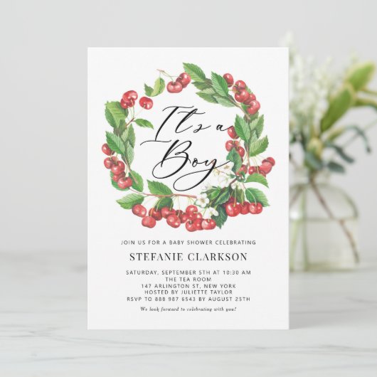 赤い素朴さくらんぼリース男の子の赤ちゃんシャワー 招待状 (スタンド正面)
