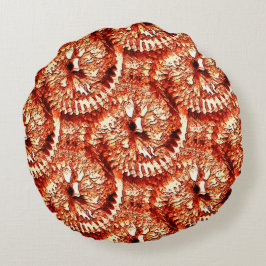 赤い素朴サンゴのロゼットを刻んだ反復 ラウンドクッション