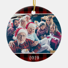 赤い素朴バッファローのプレイド写真クリスマスファミリー セラミックオーナメント