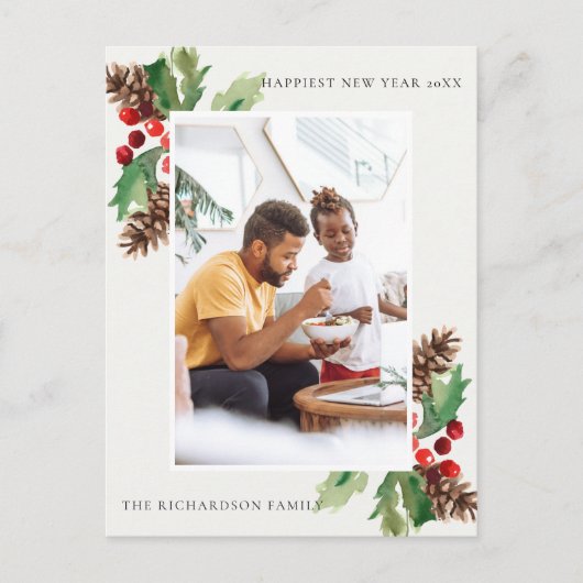 赤い緑のホリーベリーパインコーン新年の写真 ポストカード (正面)