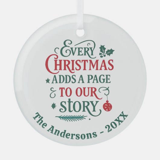 赤い緑の私たちの物語タイポグラフィクリスマス ガラスオーナメント (正面)
