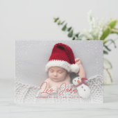 赤い繊細な雪フルフォトクリスマスベビー シーズンカード (スタンド正面)