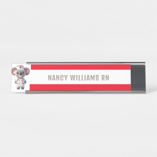 赤い聴診器を持つ可愛いコアラナース デスクネームプレート (正面)