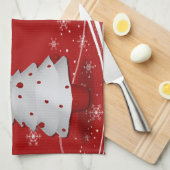 赤い背景と白い木のクリスマス キッチンタオル (四つ折り)