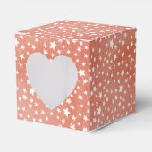 赤い背景にきらきら光る小さな白い星のクリスマス　特別な人へのプレゼントをパーソナライズ。 フェイバーボックス (正面サイド)