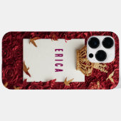 赤い背景のバラに囲まれた金の王冠 Case-Mate iPhoneケース (裏面 (横))