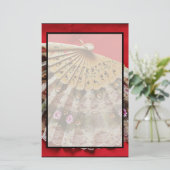 赤い背景の華美な手持ち型ファン 便箋 (スタンド正面)