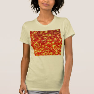 赤い背景の黄色きらめくの黄金のハート Tシャツ