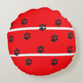 赤い背景の黒い猫の足 ラウンドクッション (裏面)