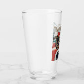 赤い自動車の中で女の子とパグ犬 タンブラーグラス (右)