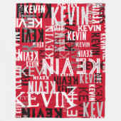 赤い色で繰り返モダンされる名前 フリースブランケット (正面)