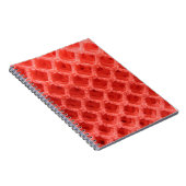 赤い色のかぎ編み布の外観 ノートブック (右側)