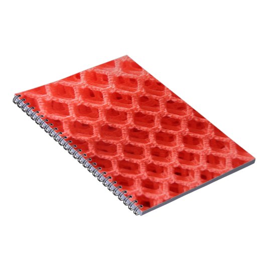 赤い色のかぎ編み布の外観 ノートブック (右側)