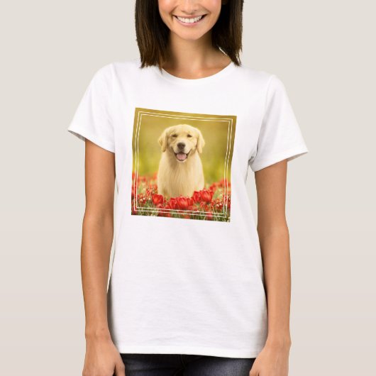 赤い花に金の引退役者 Tシャツ (正面)