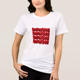 赤い花の模様のボタニカルデザイン シームレス トライブレンドTシャツ