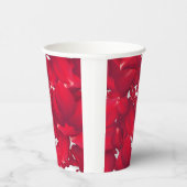 赤い花の花びら　お祝いのために 紙コップ (右)