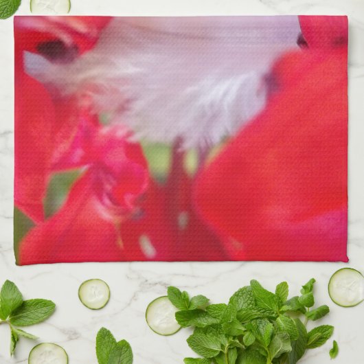 赤い花弁の羽のアートプリント キッチンタオル (折り畳み)