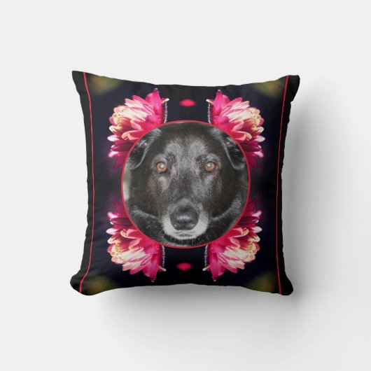 赤い花枠自分のペットの写真を作成 クッション (正面)