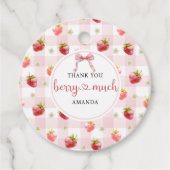 赤い苺のピンクの格子模様 サンキュー ベリーマッチ フェイバータグ (正面)