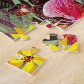 赤い蘭。 ジグソーパズル (側面)