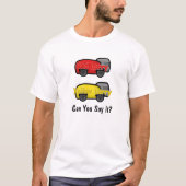 赤い貨物自動車の黄色の貨物自動車 Tシャツ (正面)