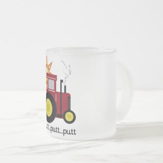 赤い農場トラクターのTシャツおよびギフト フロストグラスマグカップ (正面右)