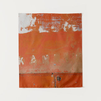 赤い金属ケース タペストリー