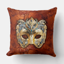 赤い錆の背景に豪華なベネチアンマスク クッション
