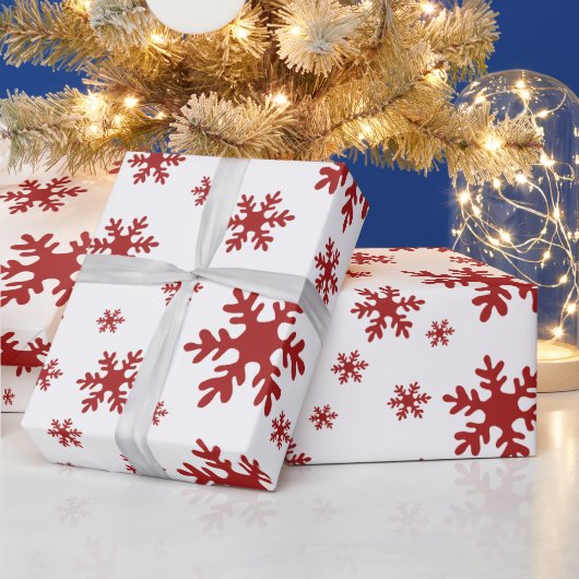 赤い雪の雪の冬のクリスマスホリデー ラッピングペーパー (クリスマス)