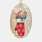 赤い雪片ミトンがクリスマスグーディーと共に セラミックオーナメント (左)
