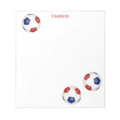 赤い青いチームがサッカーボールを色パーソナライズされた付け ノートパッド (正面)