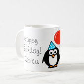 赤い風船と名前入りペンギンの誕生日マグカップ コーヒーマグカップ (正面左)