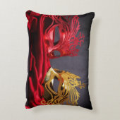 赤い飾ベルベットの仮装マスク アクセントクッション (裏面(縦))